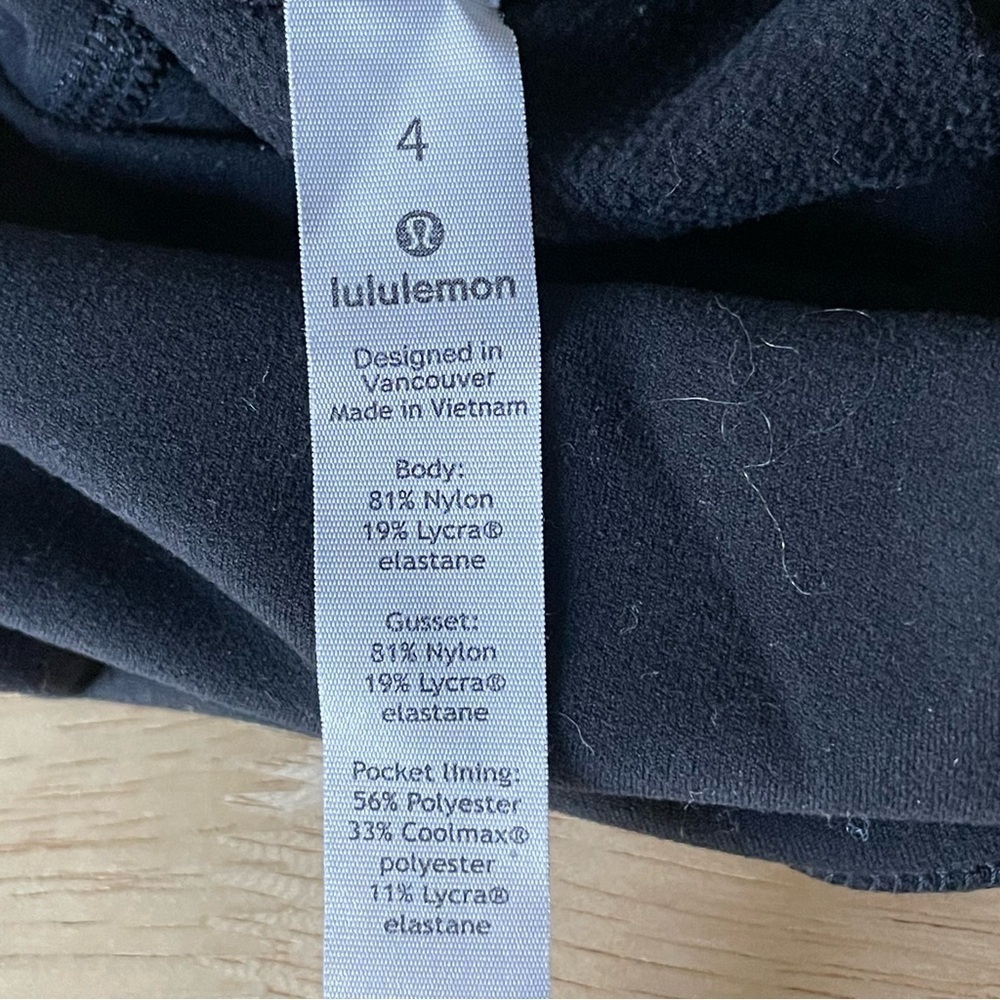 Lululemon Align Super High Rise Bike Shorts *10" Black - 47299 - Picture 4 of 12